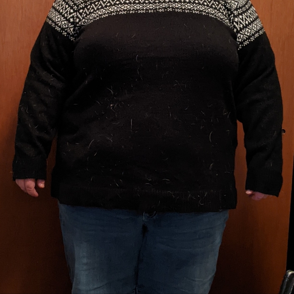 Faded Glory brand, 4x, 26/28W, black and white sweater